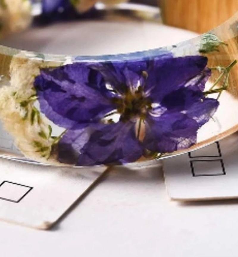 Handmade Real Dried Flower Bangle With Purple/White Flowers And Real Wood - Turquoise Trading Co