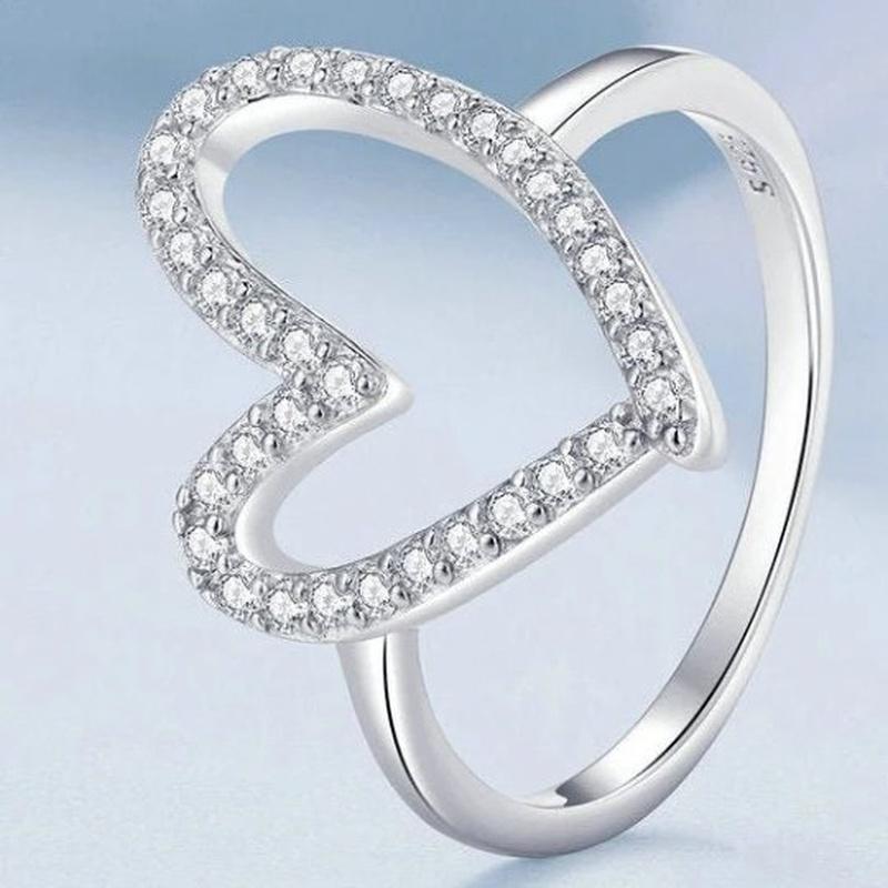 Heart Shaped Modern CZ Sparkle Ring With 925 Sterling Silver